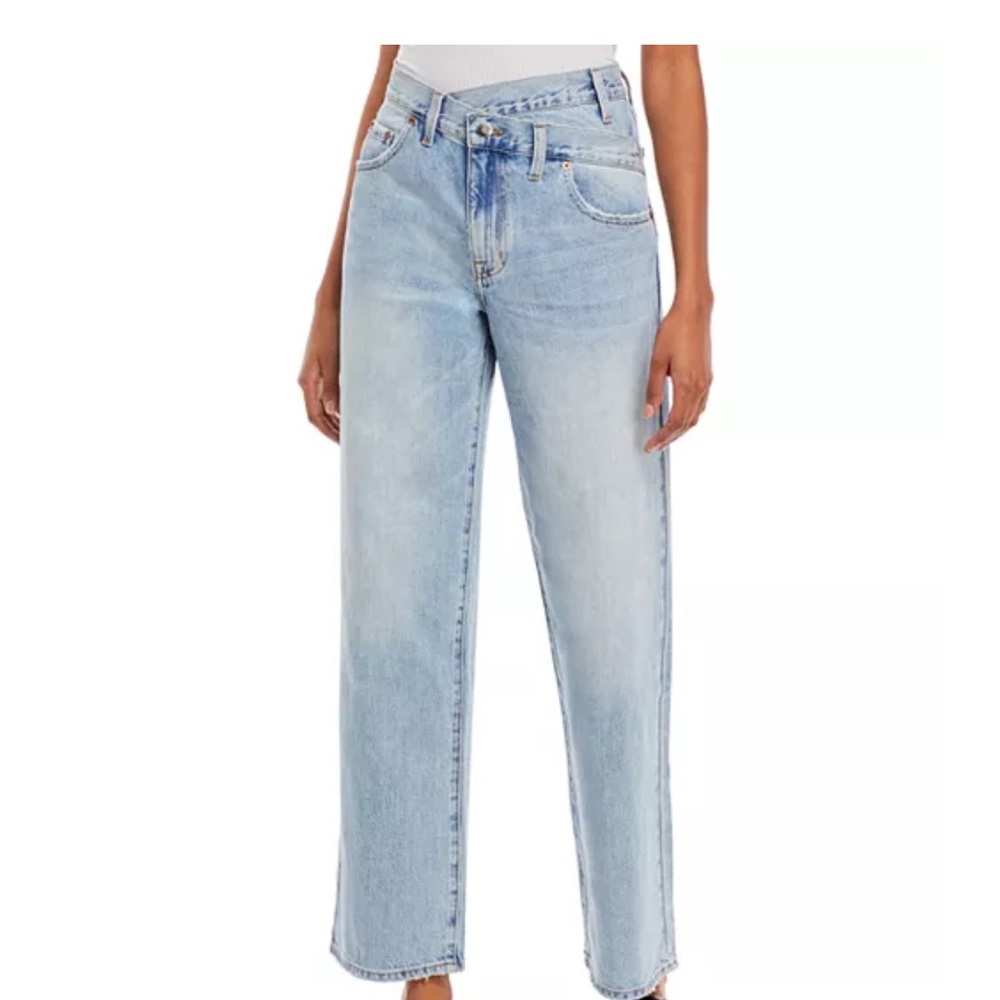 Pistola Bobbie High Rise Asymmetric Straight Jeans in Nelson size 29